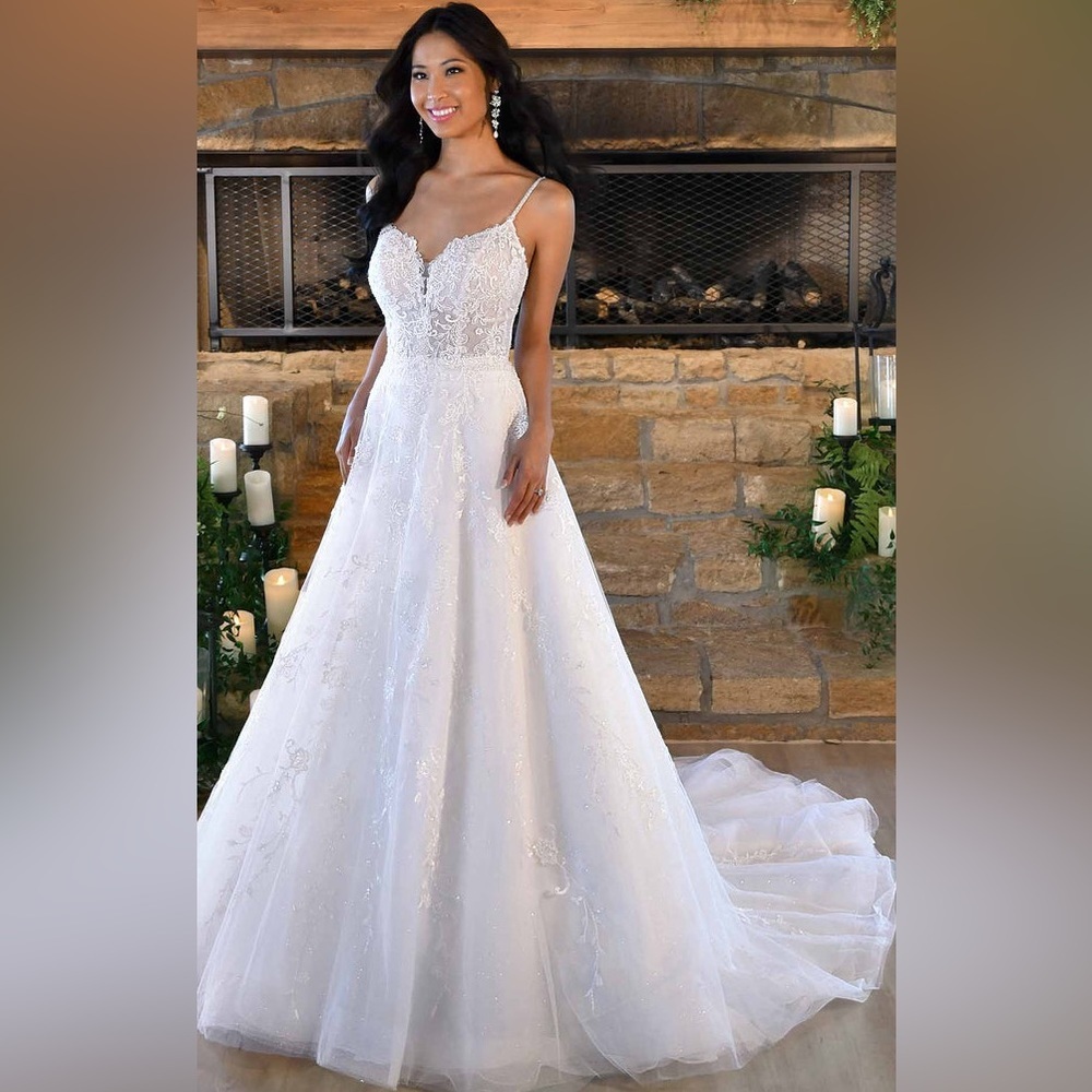 Stella York 7398 New Has Tag from Boutique Wedding Dress - Picture 9 of 13